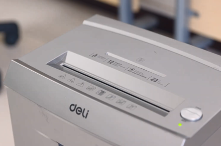 Trituradora de papel Deli ET095