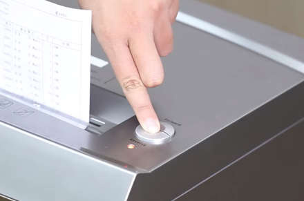 Trituradora de papel Deli ET096