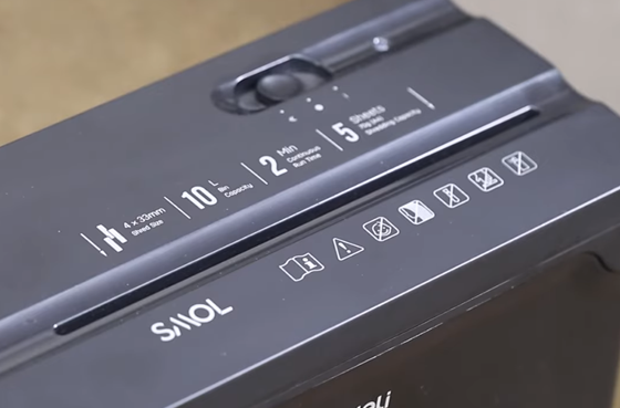 Trituradora de papel 01 Deli ET014