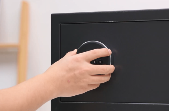 02 Deli ET585 seguro