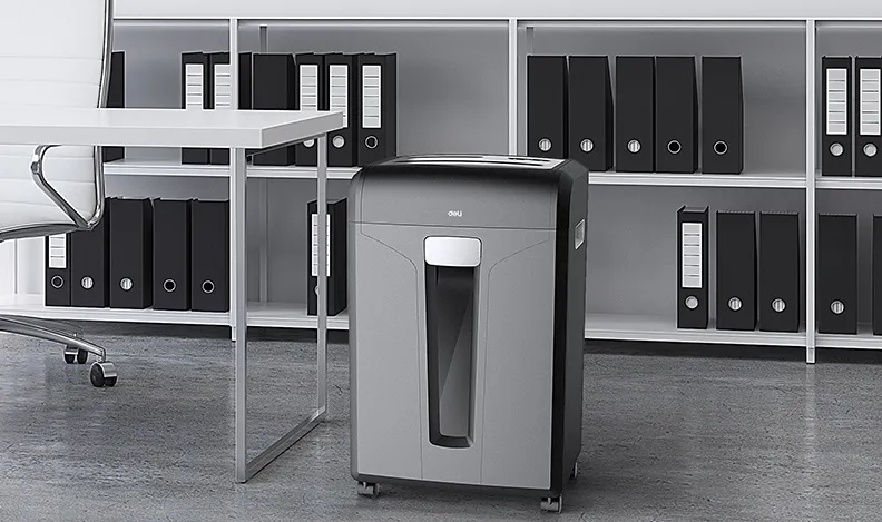 El papel de una máquina trituradora de papel grande en las oficinas modernas